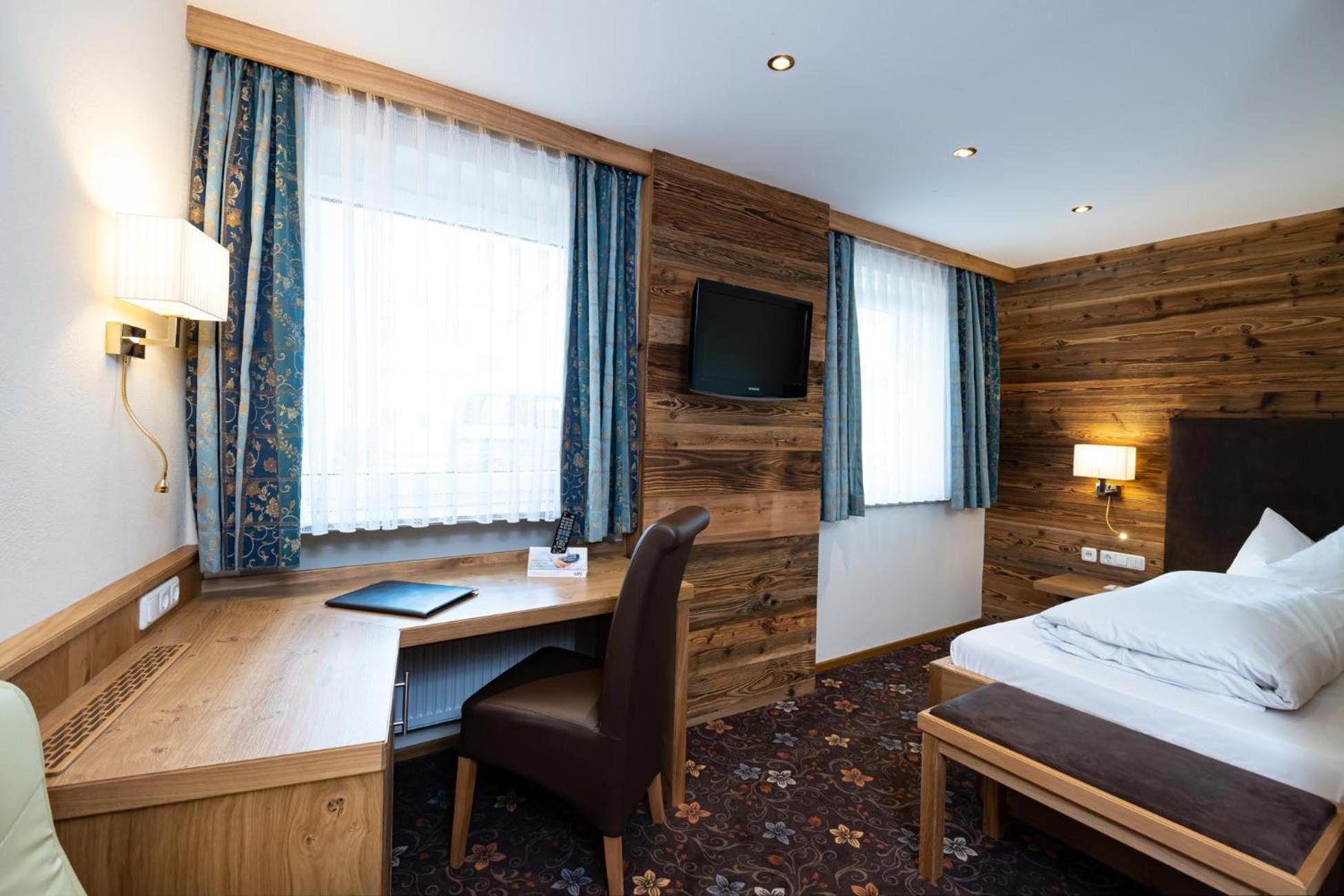 Hotel Randsbergerhof Cham Εξωτερικό φωτογραφία